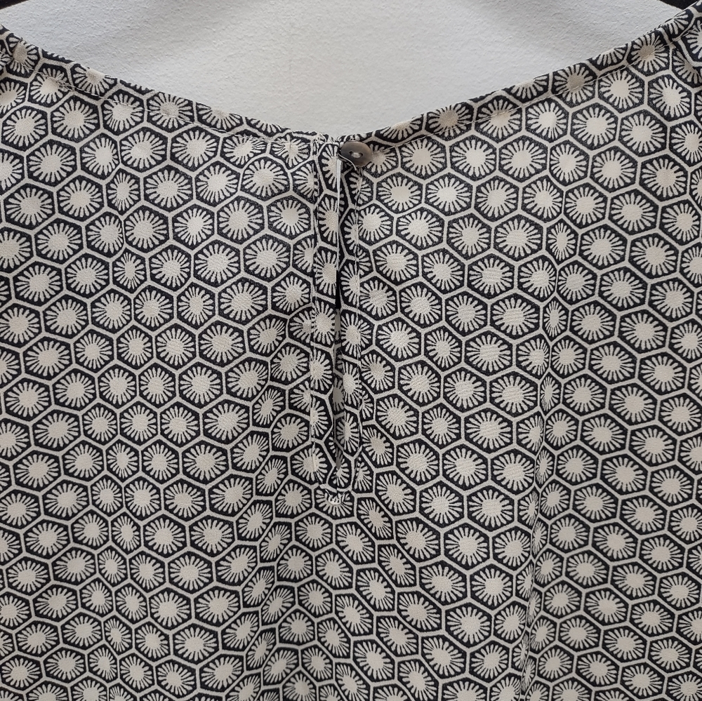 FOREVER 21 TOP - Picture 6 of 10